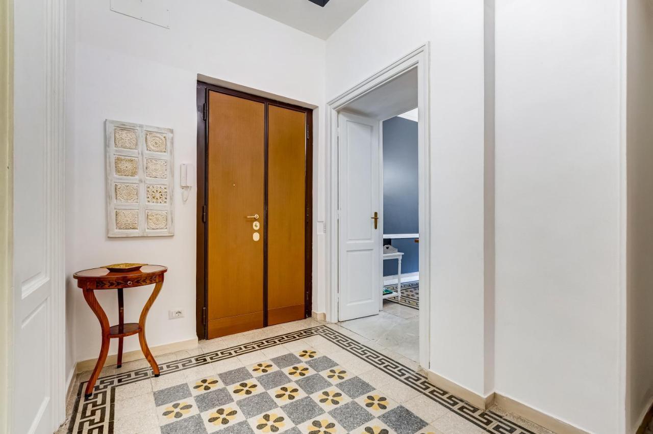 Bdc - Residenza Valadier 3-Bdr And 3 Bathrooms Apt Рим Екстер'єр фото